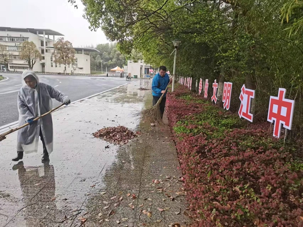 江西中医药大学：后勤人的战疫故事——校园管理科蒋耀杰图3.jpg