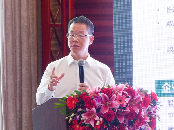 1661824332508270.jpg 严雄波13.jpg